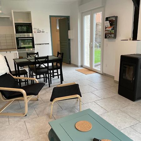 Aux Fines Bulles Gite Et Chambres D Hotes Neuve-Maison エクステリア 写真