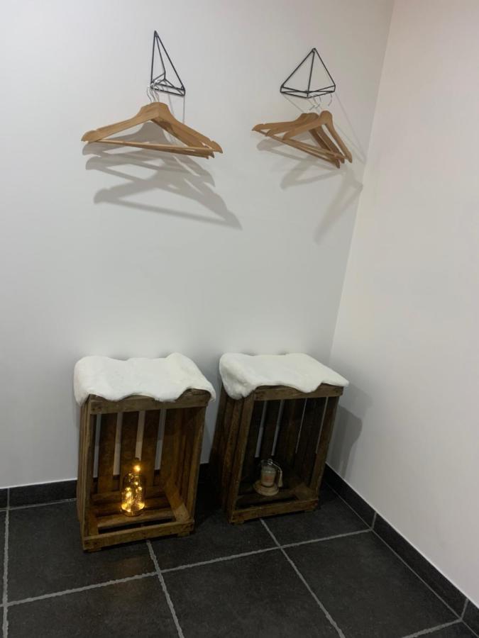 Aux Fines Bulles Gite Et Chambres D Hotes Neuve-Maison エクステリア 写真
