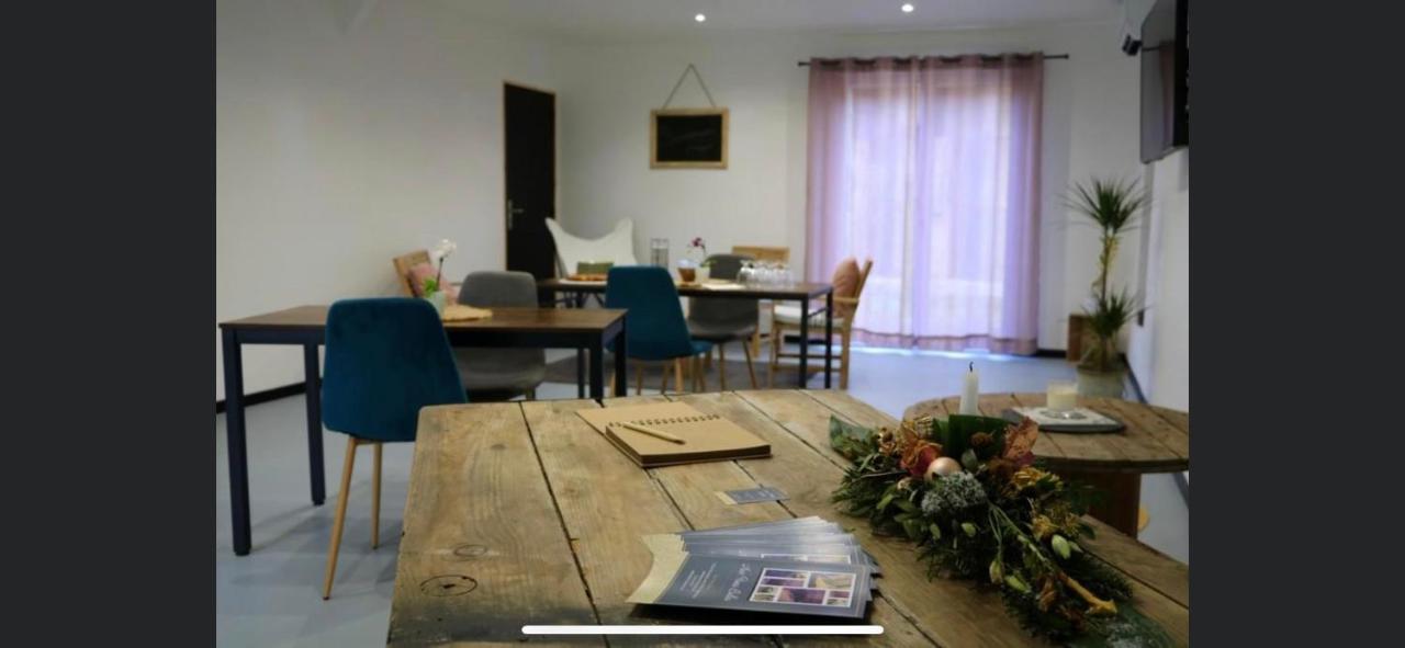 Aux Fines Bulles Gite Et Chambres D Hotes Neuve-Maison エクステリア 写真