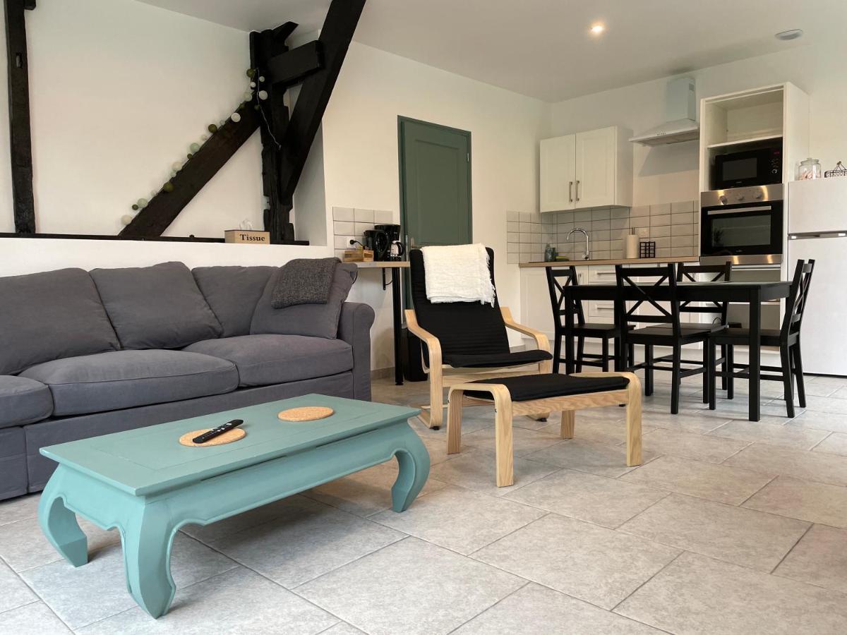 Aux Fines Bulles Gite Et Chambres D Hotes Neuve-Maison エクステリア 写真